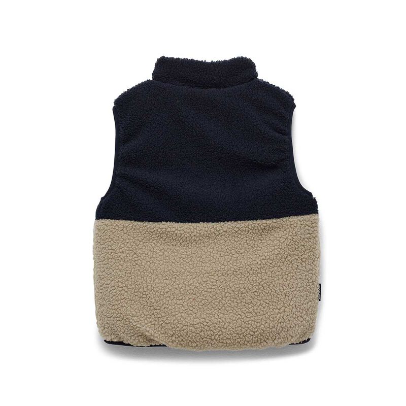 Crywolf Reversible Yeti Vest image number 2